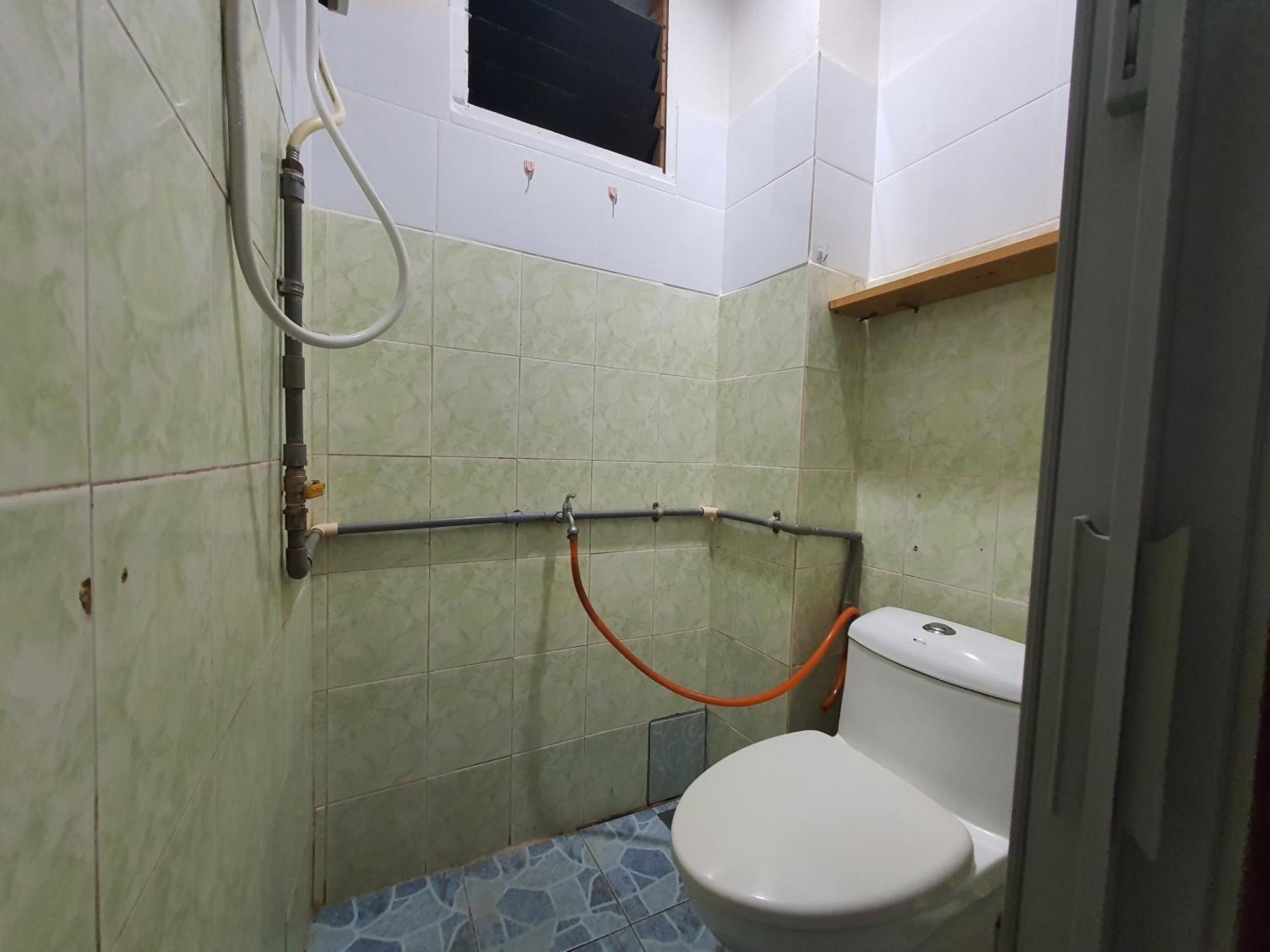 Oyo 90972 Jj Homestay Miri Exterior foto